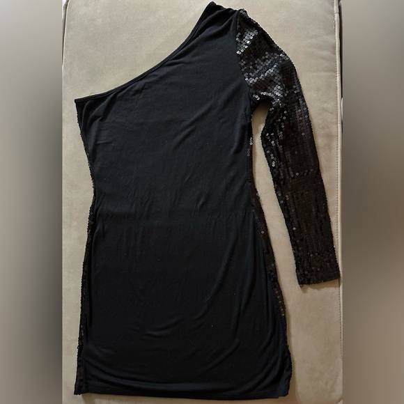 FOREVER21 SEQUINS LBD - Little Black Dress - Picture 6 of 9
